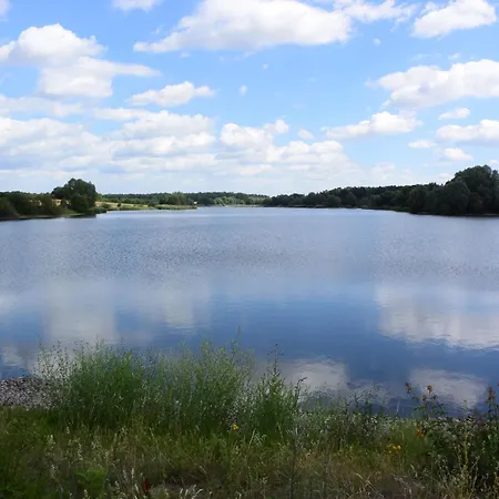 Apartment Neu! Moderne Naehe Plauer